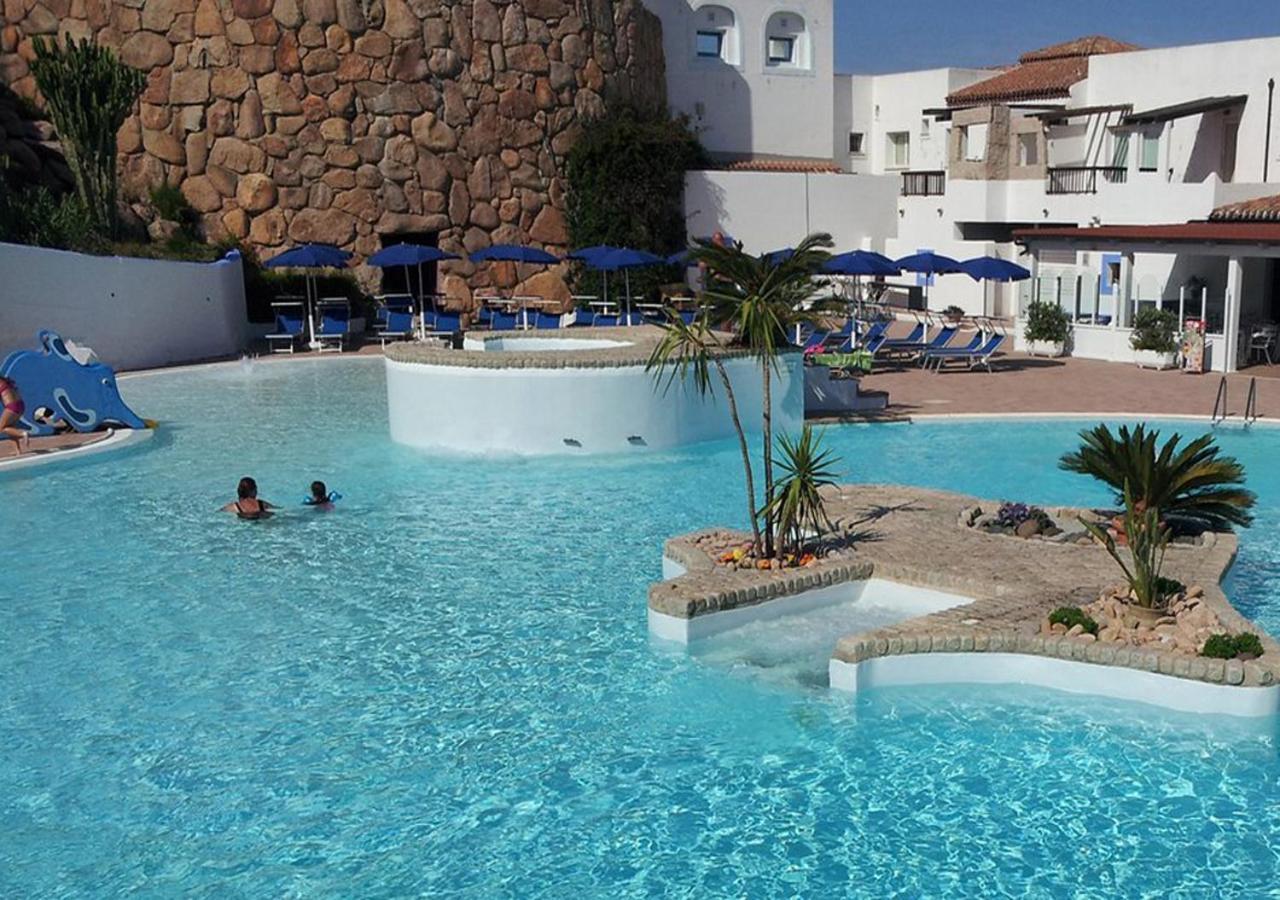 Blu Resort Santa Teresa Gallura Exteriör bild